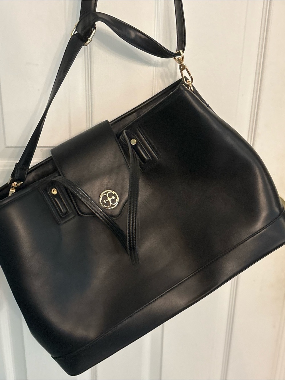 Old Navy Black Faux Leather Satchel Shoulder Bag Gold Hardware Convertible Strap